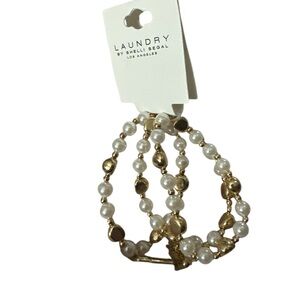 NWT laundry by Shelly segal La gold and pearl stretch brac with lock and tassel